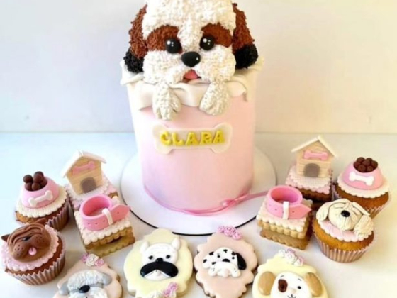 Top Cakes by Daniella VT