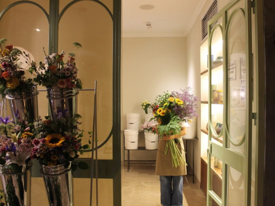 Sra. Zapata Flores & Café